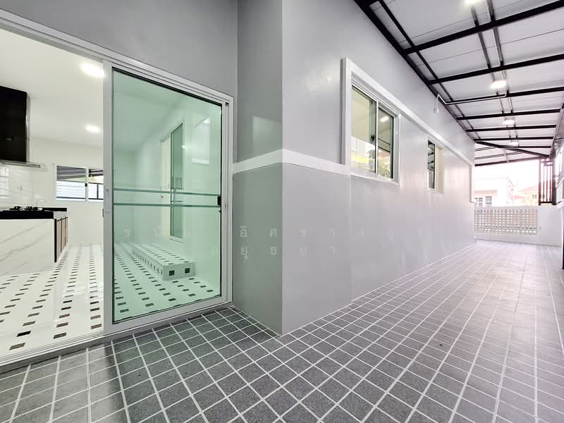 Baan Burirom Rangsit – Klong 4, Pathum Thani, 59 Moo 6, Lat Sawai, Lam Luk Ka, Pathum Thani, 3 Bedrooms, 148 sqm, Semi-Detached House (Twin House) For Sale, by ภัทรนัน อิศรางกูร ณ อยุธยา, 500147676 - DDproperty.com