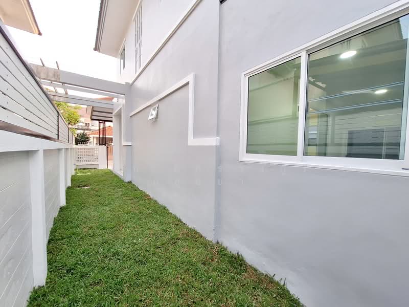 Baan Burirom Rangsit – Klong 4, Pathum Thani, 59 Moo 6, Lat Sawai, Lam Luk Ka, Pathum Thani, 3 Bedrooms, 148 sqm, Semi-Detached House (Twin House) For Sale, by ภัทรนัน อิศรางกูร ณ อยุธยา, 500147676 - DDproperty.com