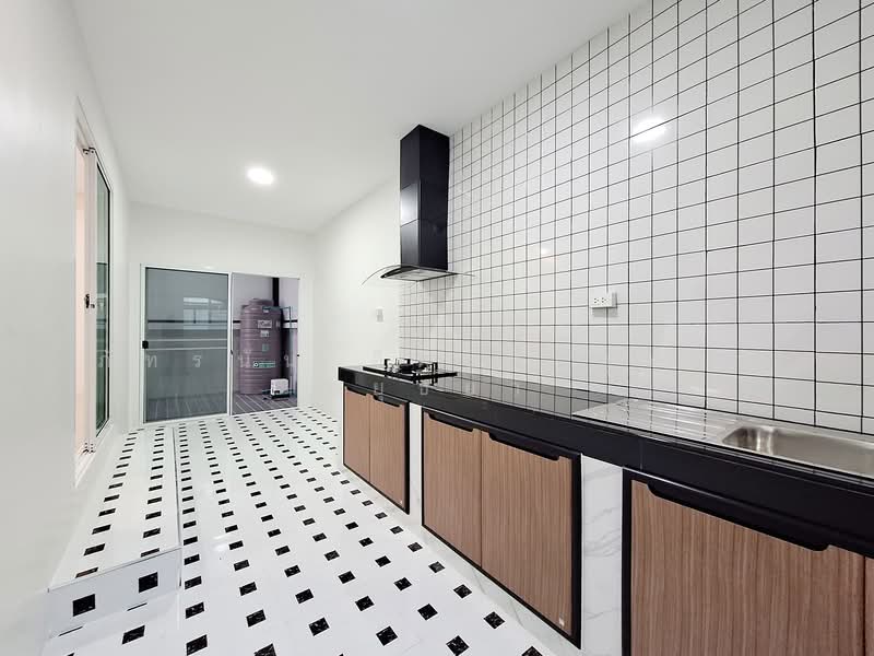 Baan Burirom Rangsit – Klong 4, Pathum Thani, 59 Moo 6, Lat Sawai, Lam Luk Ka, Pathum Thani, 3 Bedrooms, 148 sqm, Semi-Detached House (Twin House) For Sale, by ภัทรนัน อิศรางกูร ณ อยุธยา, 500147676 - DDproperty.com