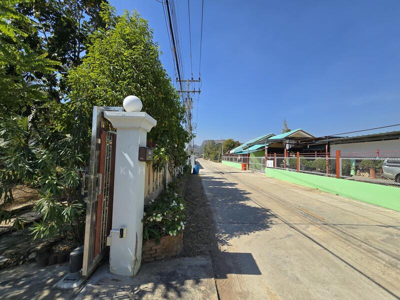 Home for sale 367.sqw Ratchaburi Province, Ratchaburi, Khao Raeng, Muang Ratchaburi, Ratchaburi, 3 Bedrooms, 300 sqm, Single Detached House For Sale, by Khun Lisa, 500147691 - DDproperty.com