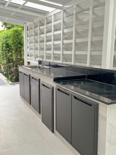 Ladawan Srinakarin, Samut Prakan, Srinakarin Road, Bang Kaeo, Bang Plee, Samut Prakan, 4 Bedrooms, 350 sqm, Single Detached House For Rent, by Saowaluk Anupong, 500147695 - DDproperty.com