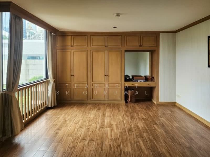 Somkid Gardens, Bangkok, Ploenchit, Lumphini, Pathum Wan, Bangkok, 3 Bedrooms, 211 sqm, Condo For Sale, by Thanapat Sriguruwal, 500147699 - DDproperty.com