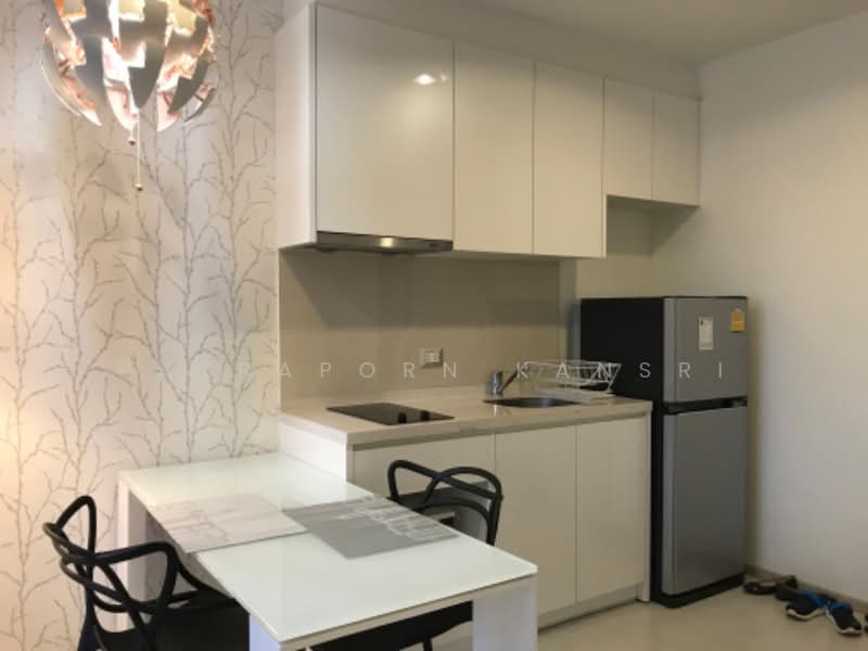 Rhythm Sukhumvit 42, Bangkok, Soi Sukhumvit 42, Sukhumvit Road, Phra Kanong, Khlong Toei, Bangkok, 1 Bedroom, 35 sqm, Condo For Rent, by Patraporn Kansri, 500147714 - DDproperty.com