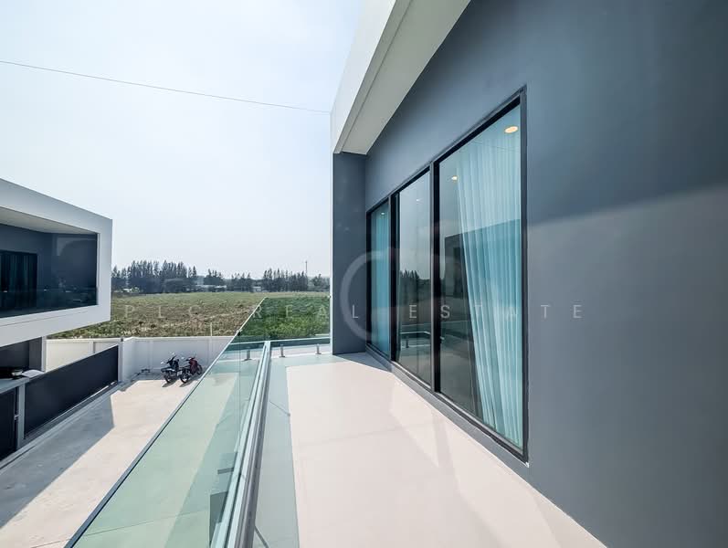 Luxury 5 bedroom Villa for Sale in East Pattaya, Chon Buri (Pattaya), Bang Lamung, Bang Lamung (Pattaya), Chon Buri (Pattaya), 5 Bedrooms, 418 sqm, Villa For Sale, by PLC Real Estate, 500147715 - DDproperty.com