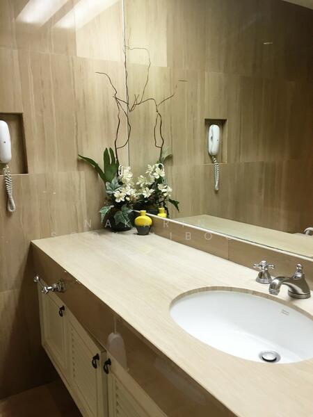 Langsuan Ville, Bangkok, 50 Soi Langsuan, Lumphini, Pathum Wan, Bangkok, 1 Bedroom, 79 sqm, Condo For Rent, by Nakarin  Sookpaiboon, 500147755 - DDproperty.com