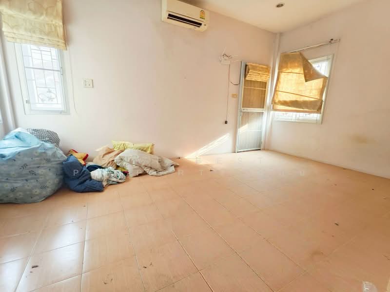 หมู่บ้านนาราทิพย์ กระทุ่มแบน, Samut Sakhon, Khlong Madua, Krathum Baen, Samut Sakhon, 2 Bedrooms, 93 sqm, Townhouse For Sale, by The Best Property แอน, 500147758 - DDproperty.com