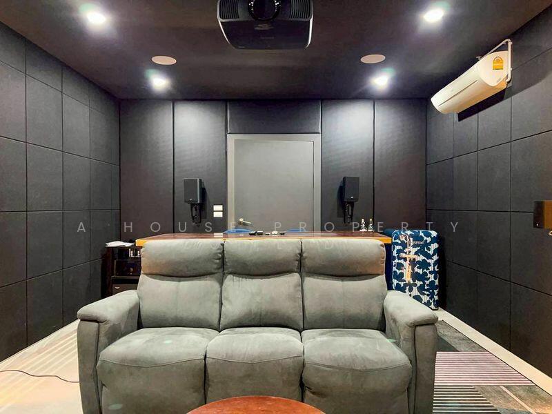 Luxury townhome for sale in South Pattaya, with integrated home office., Chon Buri (Pattaya), Nong Pru, Bang Lamung (Pattaya), Chon Buri (Pattaya), 5 Bedrooms, 468 sqm, Townhouse For Sale, by A House Property Co.,Ltd., 500147765 - DDproperty.com