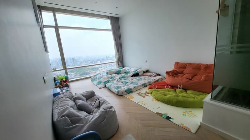 Four Seasons Private Residences : โฟร์ ซีซั่นส์ ไพรเวท เรสสิเด้นซ์, กรุงเทพ, 300 ถนนเจริญกรุง, ยานนาวา, สาทร, กรุงเทพ, 240 ตร.ม., คอนโด ให้เช่า, โดย Nakarin  Sookpaiboon, 500147779 - DDproperty.com