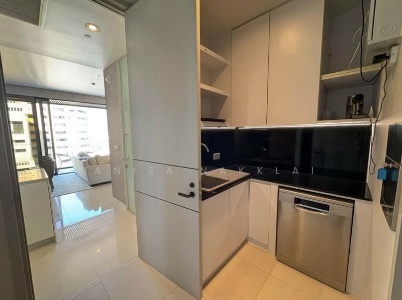 Vittorio 39, Bangkok, 8 Sukhumvit, Khlong Tan Nua, Watthana, Bangkok, 2 Bedrooms, 127 sqm, Condo For Sale, by Yanisa Nakklai, 500147832 - DDproperty.com
