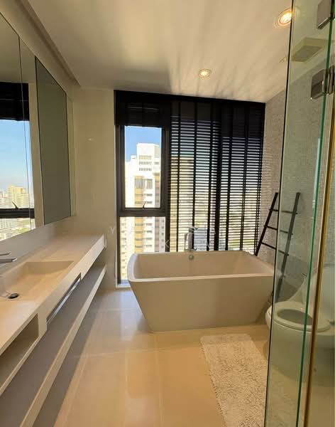 Vittorio 39, Bangkok, 8 Sukhumvit, Khlong Tan Nua, Watthana, Bangkok, 2 Bedrooms, 127 sqm, Condo For Sale, by Yanisa Nakklai, 500147832 - DDproperty.com