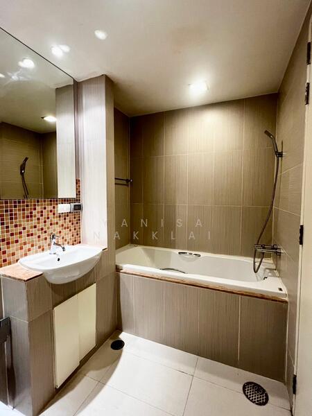 The Alcove Sukhumvit 49, Bangkok, Soi Sukhumvit 49, Khlong Tan Nua, Watthana, Bangkok, 2 Bedrooms, 67 sqm, Condo For Rent, by Yanisa Nakklai, 500147877 - DDproperty.com