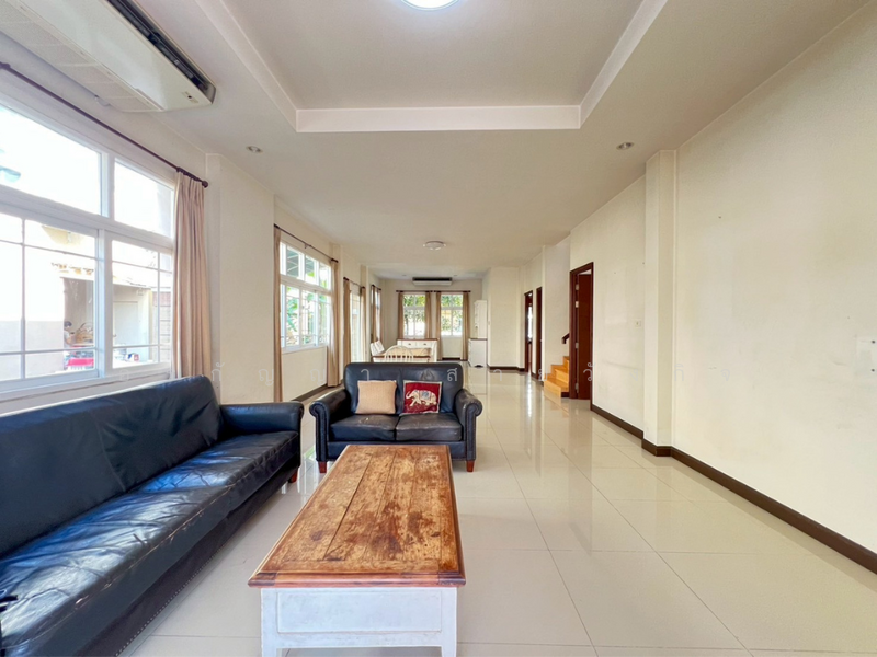 For Sale: House in The Athena Koolpunt Ville Project 14 –Beautiful Home, Like New, Ready to Move In., Chiang Mai, Pa Daet, Muang Chiang Mai, Chiang Mai, 4 Bedrooms, 330 sqm, Single Detached House For Sale, by อรกัญญา สายวังกิจ, 500147906 - DDproperty.com