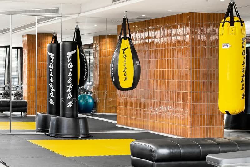 Noble Above Wireless-Ruamrudee, Bangkok, Wireless Road, Lumphini, Pathum Wan, Bangkok, 2 Bedrooms, 95 sqm, Condo For Rent, by Nakarin  Sookpaiboon, 500147910 - DDproperty.com