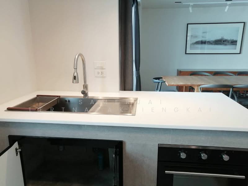 Lily House Mansion, Bangkok, 209 Soi Sukhumvit 31, Khlong Tan Nua, Watthana, Bangkok, 3 Bedrooms, 315 sqm, Condo For Rent, by Samerjai Lertnapakriengkai, 500147979 - DDproperty.com