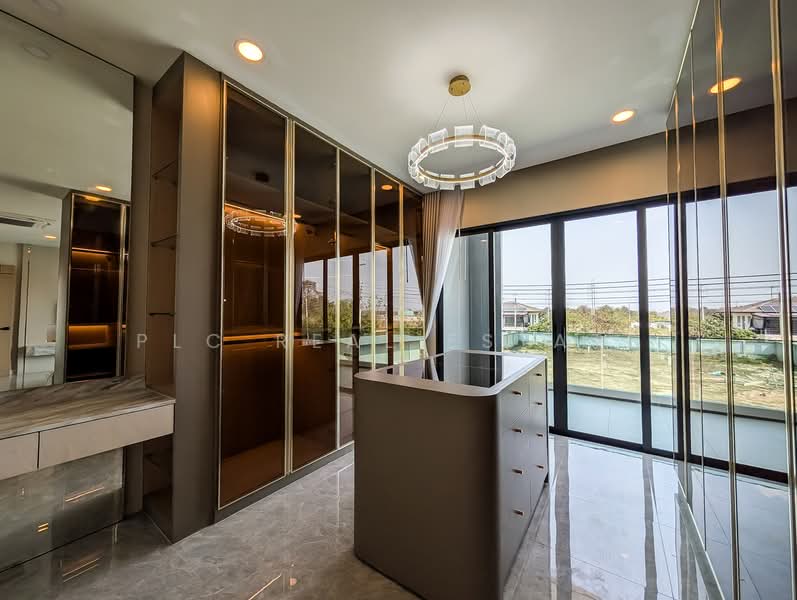 Luxury 5 bedroom Pool Villa for Sale in East Pattaya, Chon Buri (Pattaya), Bang Lamung, Bang Lamung (Pattaya), Chon Buri (Pattaya), 5 Bedrooms, 418 sqm, Villa For Sale, by PLC Real Estate, 500147982 - DDproperty.com