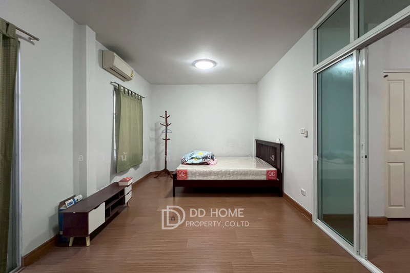 The Villa Rattanathibet : เดอะ วิลล่า รัตนาธิเบศร์, นนทบุรี, ถนน รัตนาธิเบศร์, ท่าอิฐ, ปากเกร็ด, นนทบุรี, 120 ตร.ม., ทาวน์เฮ้าส์ ขาย, โดย ธวินันท์ มิ่งมงคล, 500148002 - DDproperty.com