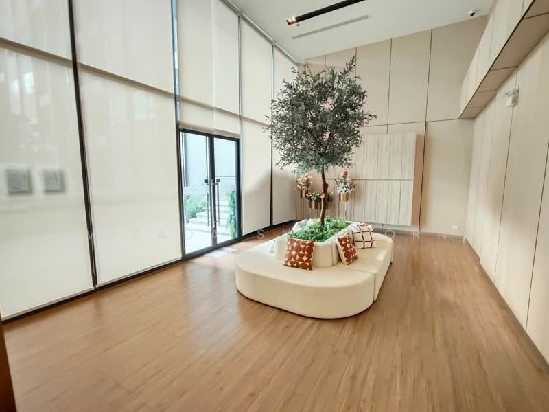 The LIVIN Ramkhamhaeng, Bangkok, Ramkhamhaeng Road, Hua Mak, Bang Kapi, Bangkok, 1 Bedroom, 28 sqm, Condo For Rent, by Vipada Supaporn, 500148018 - DDproperty.com