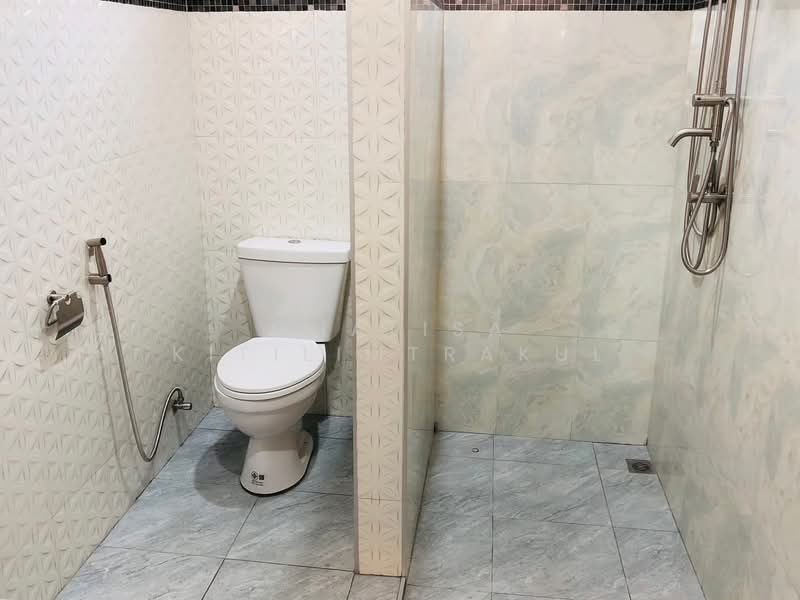 2-BR House, Chon Buri (Pattaya), Huai Yai, Bang Lamung (Pattaya), Chon Buri (Pattaya), 2 Bedrooms, 800 sqm, Single Detached House For Rent, by Chalisa Kitilimtrakul, 500148046 - DDproperty.com