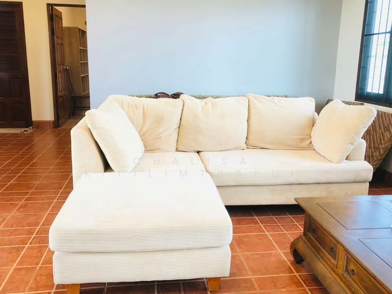 2-BR House, Chon Buri (Pattaya), Huai Yai, Bang Lamung (Pattaya), Chon Buri (Pattaya), 2 Bedrooms, 800 sqm, Single Detached House For Rent, by Chalisa Kitilimtrakul, 500148046 - DDproperty.com