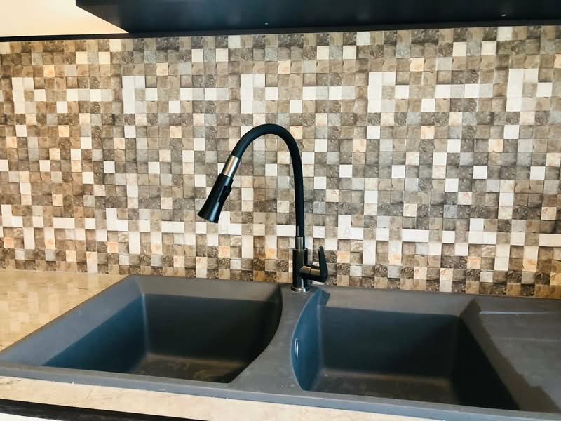 2-BR House, Chon Buri (Pattaya), Huai Yai, Bang Lamung (Pattaya), Chon Buri (Pattaya), 2 Bedrooms, 800 sqm, Single Detached House For Rent, by Chalisa Kitilimtrakul, 500148046 - DDproperty.com