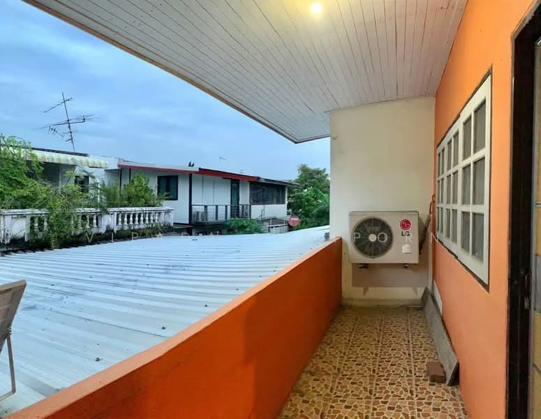 2-BR Townhouse, Bangkok, Bang Khae, Bang Khae, Bangkok, 2 Bedrooms, 93 sqm, Townhouse For Sale, by Vipada Supaporn, 500148057 - DDproperty.com