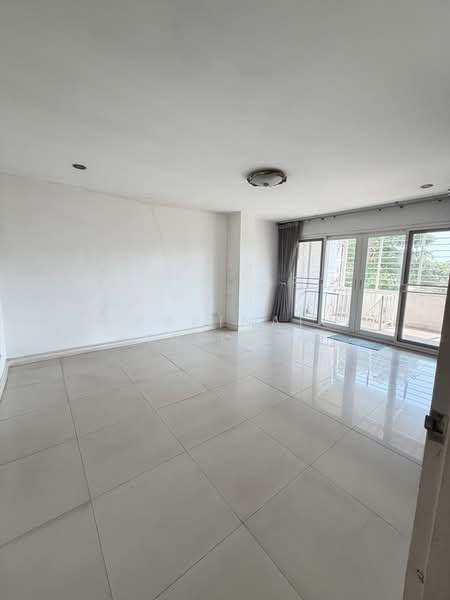 ตึกแถว, Bangkok, ถนนพหลโยธิน, Anusaowari, Bang Khen, Bangkok, 6 Bedrooms, 500 sqm, Townhouse For Sale, by Pakinai Sirikhan, 500148068 - DDproperty.com