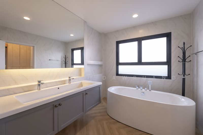 Setthasiri Don Mueang, Bangkok, 289 Soi Choet Wutthakat 9/1, Si Khan, Don Mueang, Bangkok, 4 Bedrooms, 303 sqm, Single Detached House For Sale, by Kanrutai Dawruang, 500148075 - DDproperty.com