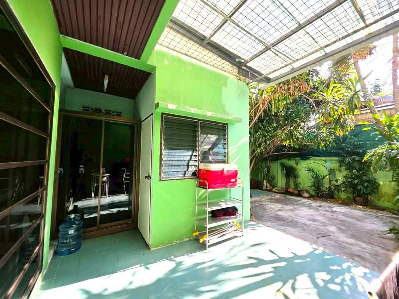 Sri Krung Village Rama 3 : บ้านศรีกรุง พระราม 3, กรุงเทพ, ช่องนนทรี, ยานนาวา, กรุงเทพ, 200 ตร.ม., ทาวน์เฮ้าส์ ขาย, โดย ลลิดา เผียงสูงเนิน, 500148093 - DDproperty.com