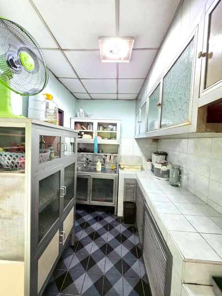 Sri Krung Village Rama 3, Bangkok, Chong Nonsi, Yan Nawa, Bangkok, 4 Bedrooms, 200 sqm, Townhouse For Sale, by Lalida Phiangsungnoen, 500148093 - DDproperty.com