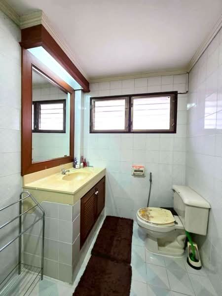 Sri Krung Village Rama 3, Bangkok, Chong Nonsi, Yan Nawa, Bangkok, 4 Bedrooms, 200 sqm, Townhouse For Sale, by Lalida Phiangsungnoen, 500148093 - DDproperty.com