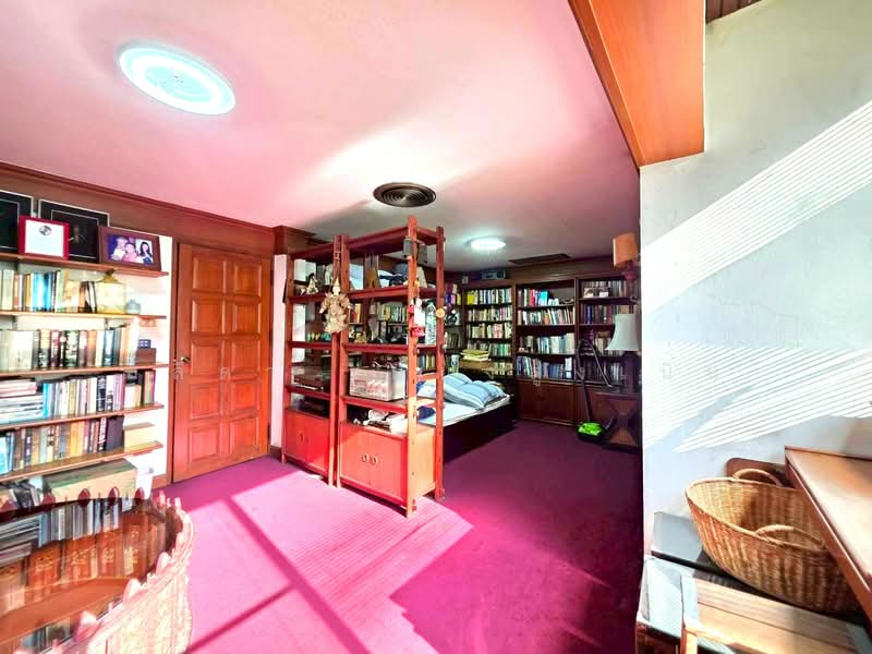 Sri Krung Village Rama 3, Bangkok, Chong Nonsi, Yan Nawa, Bangkok, 4 Bedrooms, 200 sqm, Townhouse For Sale, by Lalida Phiangsungnoen, 500148093 - DDproperty.com