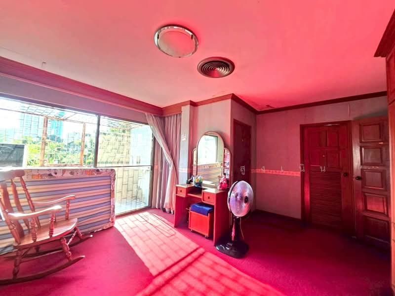 Sri Krung Village Rama 3, Bangkok, Chong Nonsi, Yan Nawa, Bangkok, 4 Bedrooms, 200 sqm, Townhouse For Sale, by Lalida Phiangsungnoen, 500148093 - DDproperty.com