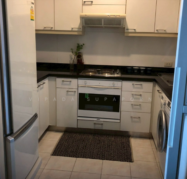 President Place, Bangkok, 975 Phloen Chit Rd, Lumphini, Pathum Wan, Bangkok, 2 Bedrooms, 140 sqm, Condo For Rent, by Vipada Supaporn, 500148097 - DDproperty.com