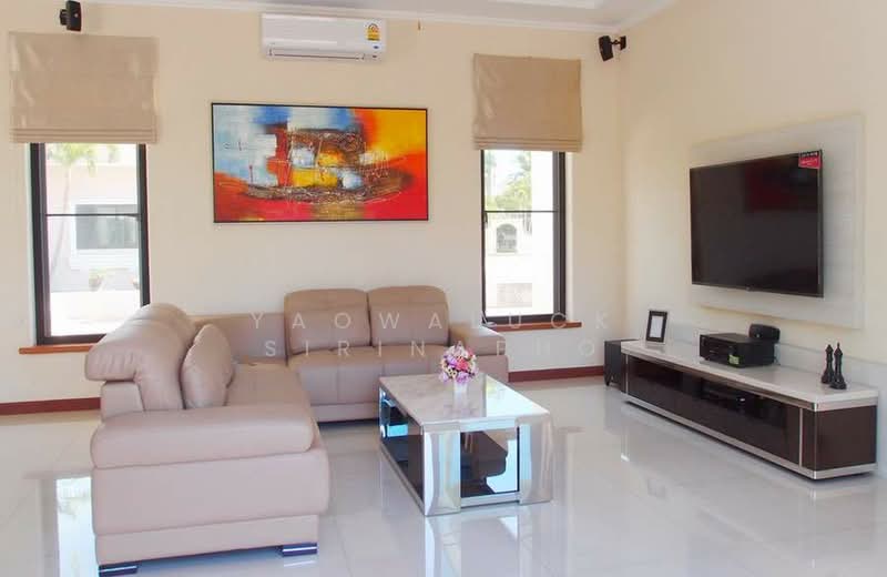 Santa Maria, Chon Buri (Pattaya), Tambon Pong, Poong, Bang Lamung (Pattaya), Chon Buri (Pattaya), 4 Bedrooms, 400 sqm, Single Detached House For Sale, by Yaowaluck Sirinapho, 500148100 - DDproperty.com