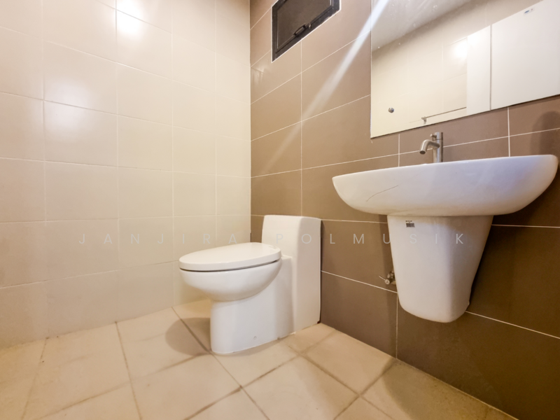 The Connect UP 3 Ladprao 126, Bangkok, Soi Ladprao 126, Lat Phrao Road, Phlapphla, Wang Thonglang, Bangkok, 3 Bedrooms, 160 sqm, Townhouse For Sale, by Janjira Polmusik, 500148157 - DDproperty.com