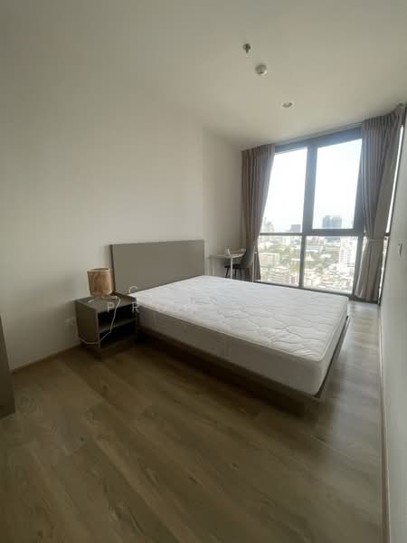 Oka Haus Sukhumvit 36, Bangkok, 3399 Rama 4 Road, Khong Tan, Khlong Toei, Bangkok, 1 Bedroom, 34 sqm, Condo For Rent, by Connex Property, 500148171 - DDproperty.com