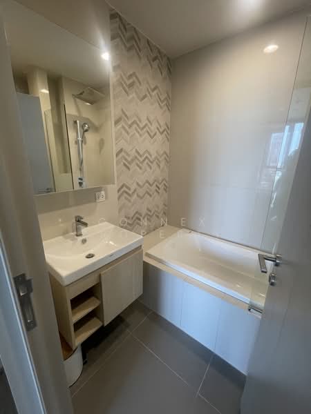 Oka Haus Sukhumvit 36, Bangkok, 3399 Rama 4 Road, Khong Tan, Khlong Toei, Bangkok, 1 Bedroom, 34 sqm, Condo For Rent, by Connex Property, 500148171 - DDproperty.com