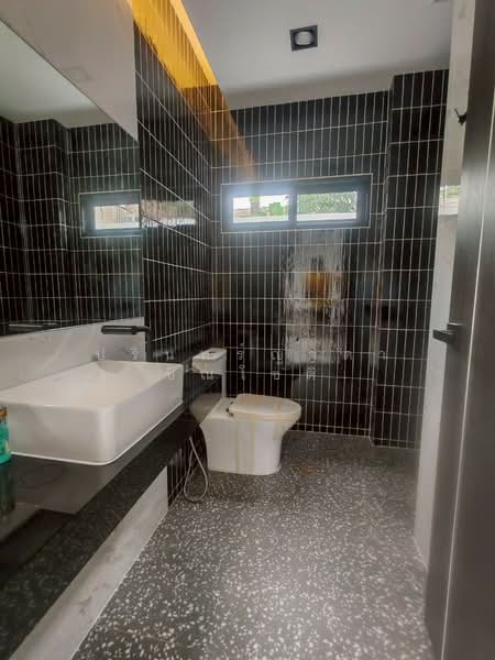 Single house Town in Town, Bangkok, Phlapphla, Wang Thonglang, Bangkok, 5 Bedrooms, 310 sqm, Single Detached House For Rent, by ปรินทร์ญาดา ชิณโชติ, 500148238 - DDproperty.com