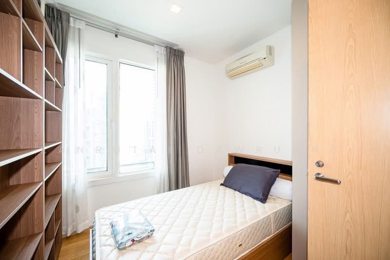 Siri At Sukhumvit, Bangkok, 902 Sukhumvit Road, Phra Kanong, Khlong Toei, Bangkok, 2 Bedrooms, 70 sqm, Condo For Sale, by Kanrutai Dawruang, 500148247 - DDproperty.com
