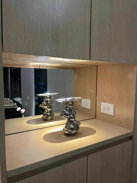 Regal Sathon-Naradhiwas, Bangkok, Naradhiwas Rajanagarindra Road, Thung Maha Mek, Sathon, Bangkok, 1 Bedroom, 33 sqm, Condo For Rent, by Praewpakar Soontawong, 500148298 - DDproperty.com