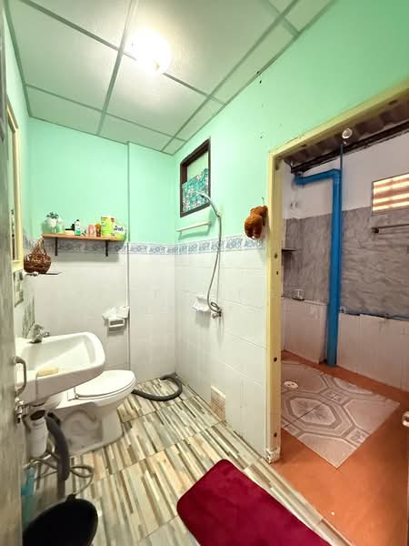 ทรัพย์ดินทอง เทพารักษ์, Samut Prakan, Bang Mueng, Muang Samut Prakarn, Samut Prakan, 2 Bedrooms, 100 sqm, Townhouse For Sale, by The Best Property ตุ๊ก, 500148308 - DDproperty.com