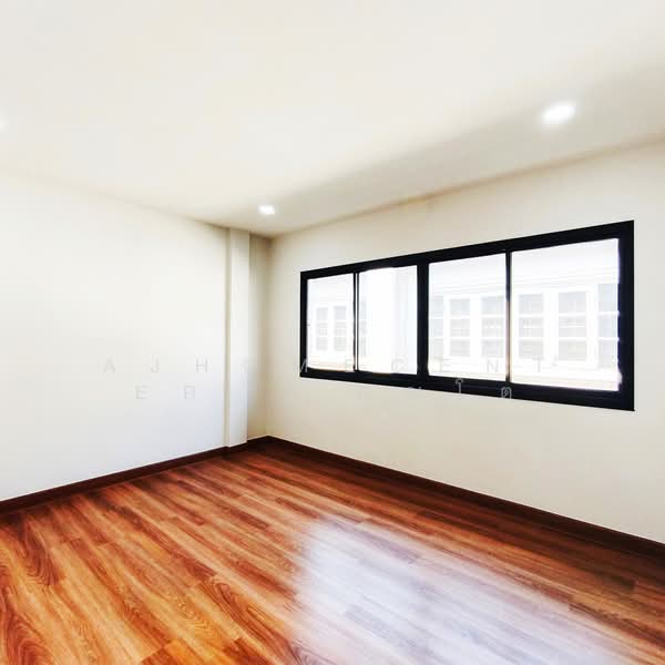 Nanthana Garden Rangsit, Pathum Thani, Soi Baan Klang, Ban Klang, Muang Pathum Thani, Pathum Thani, 3 Bedrooms, 130 sqm, Townhouse For Sale, by AJHOMECENTER - คุณโต, 500148350 - DDproperty.com