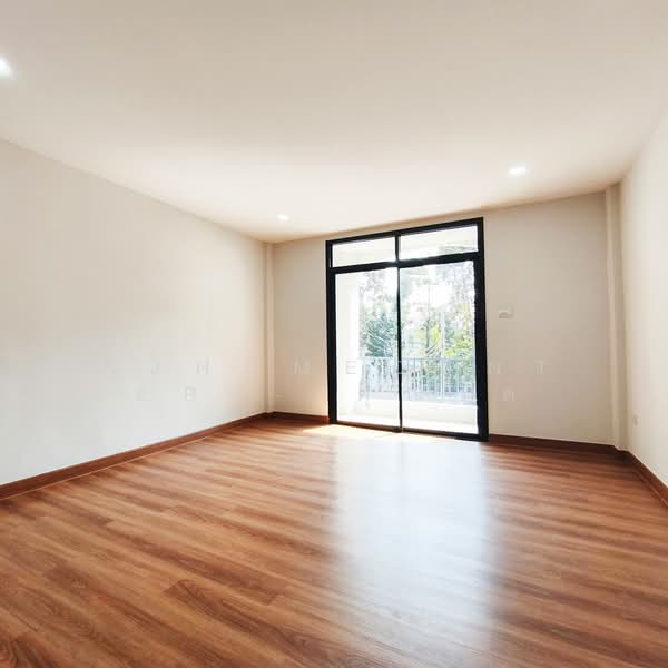 Nanthana Garden Rangsit, Pathum Thani, Soi Baan Klang, Ban Klang, Muang Pathum Thani, Pathum Thani, 3 Bedrooms, 130 sqm, Townhouse For Sale, by AJHOMECENTER - คุณโต, 500148350 - DDproperty.com