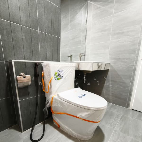 Nanthana Garden Rangsit, Pathum Thani, Soi Baan Klang, Ban Klang, Muang Pathum Thani, Pathum Thani, 3 Bedrooms, 130 sqm, Townhouse For Sale, by AJHOMECENTER - คุณโต, 500148350 - DDproperty.com