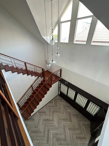 Baan Kwanta, Bangkok, 87 Sukhumvit Road, Khlong Tan Nua, Watthana, Bangkok, 4 Bedrooms, 350 sqm, Apartment For Rent, by Pensasi Ongphichetmetha, 500148370 - DDproperty.com