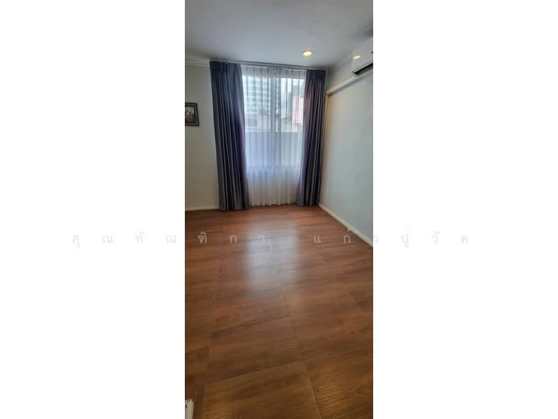 ให้เช่าทาวน์โฮม 3ชั้น ถ.สุขุมวิท44ใกล้รถไฟฟ้า, กรุงเทพ, บางจาก, พระโขนง, กรุงเทพ, 530 ตร.ม., ทาวน์เฮ้าส์ ให้เช่า, โดย คุณทัณฑิกา แก้วปู่วัด, 500148431 - DDproperty.com