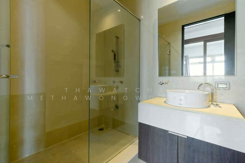 The Madison, Bangkok, Sukhumvit 41, Khlong Tan Nua, Watthana, Bangkok, 2 Bedrooms, 162 sqm, Condo For Rent, by Thawatchai Methawongworakul, 500148483 - DDproperty.com