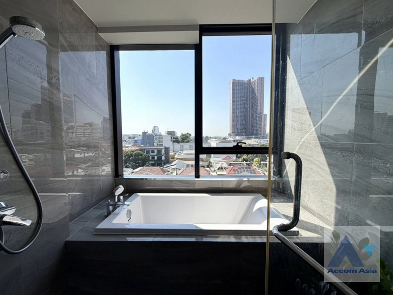 IDEO Q Sukhumvit 36, Bangkok, Soi Sukhumvit 36, Khong Tan, Khlong Toei, Bangkok, 2 Bedrooms, 73 sqm, Condo For Rent, by Accom Asia, 500148491 - DDproperty.com
