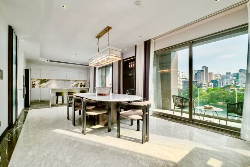Fynn Sukhumvit 31, Bangkok, 77 Sukhumvit Road, Khlongtoei Nua, Watthana, Bangkok, 3 Bedrooms, 316 sqm, Condo For Sale, by Walapa Jidbumrungsakun, 500148538 - DDproperty.com