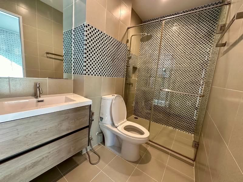 Noble Cube Pattanakarn, Bangkok, Phatthanakan Road, Suan Luang, Suan Luang, Bangkok, 4 Bedrooms, 200 sqm, Townhouse For Rent, by Jutarat Jitmun, 500148543 - DDproperty.com